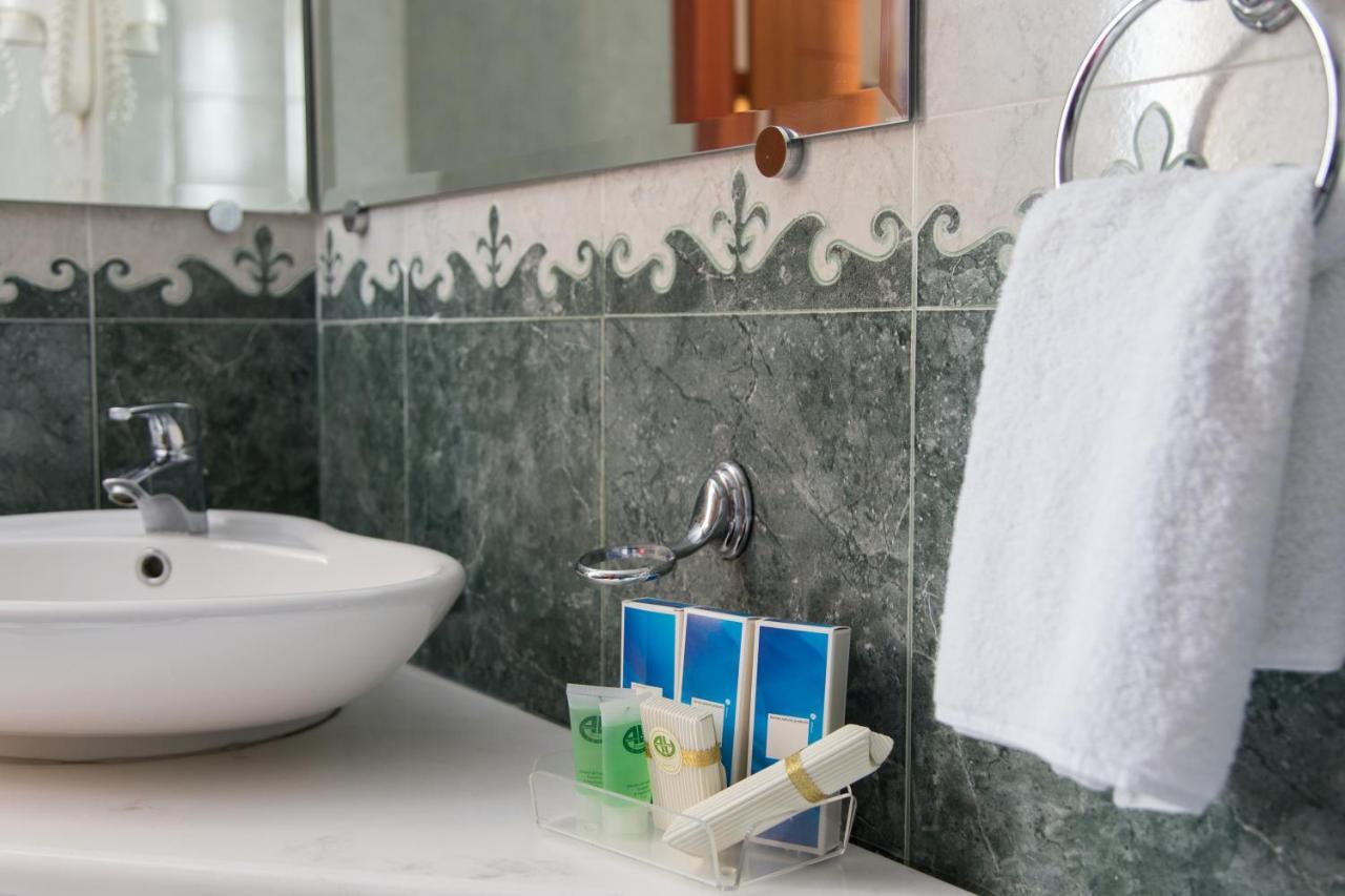 Alexios Hotel Ioannina Eksteriør billede